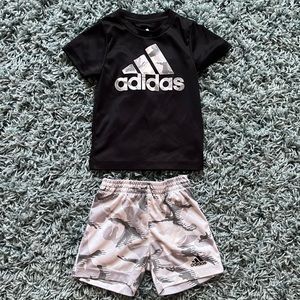 Adidas set, 12months